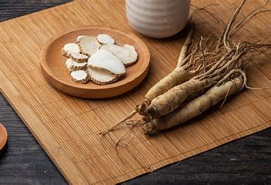 The Ultimate Guide to Astragalus: Benefits, Side Effects, and How to Use It